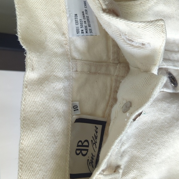 VTG big shorts. Exposed button fly, high waist. - Picture 4 of 4